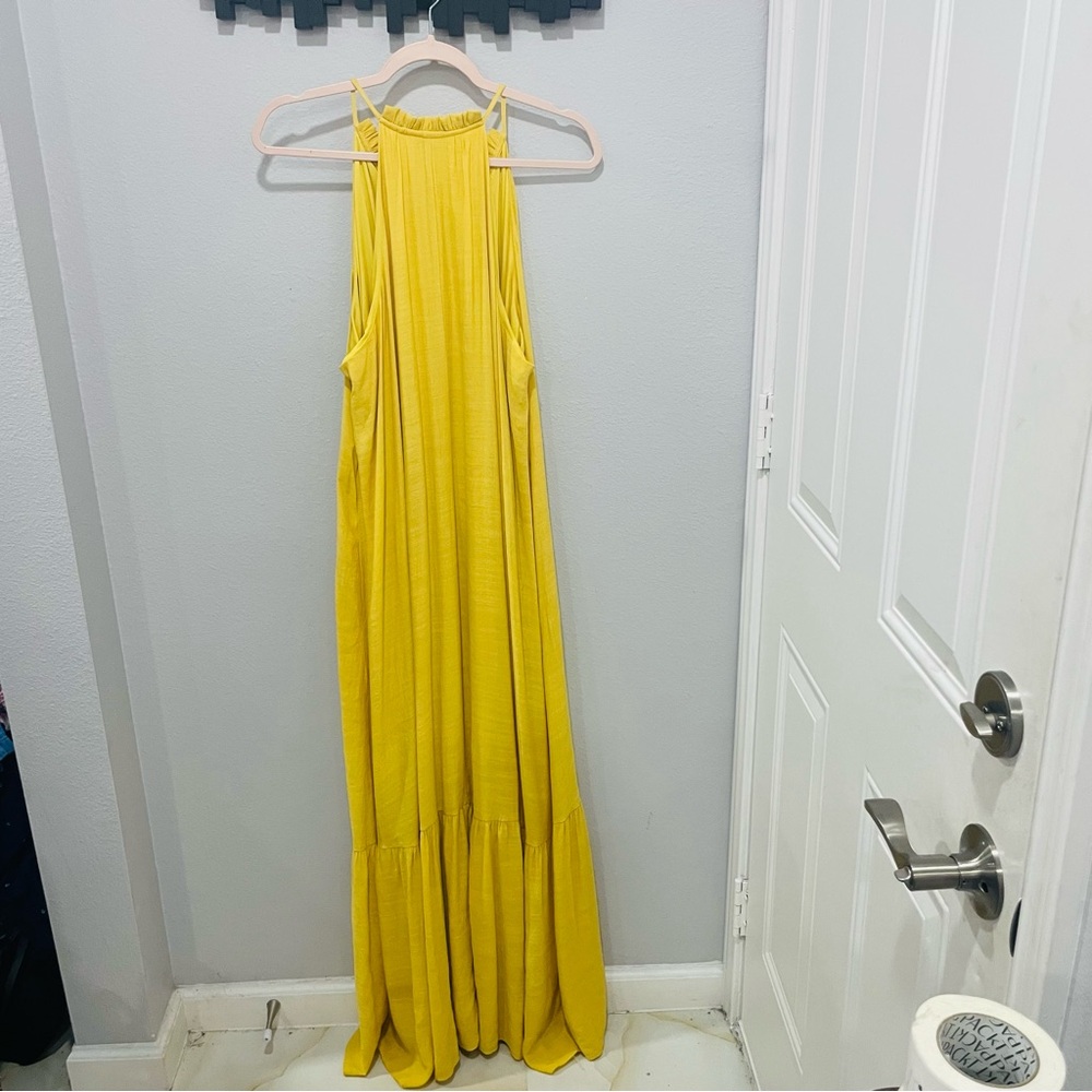 Nine West Canary Yellow Tiered Halter Maxi Dress Womens Size XL - Picture 3 of 9